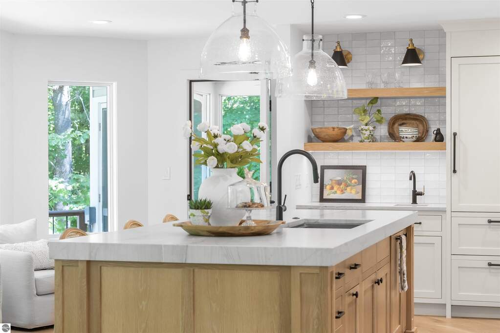 4 Bedroom Single Family Home/House's Image 28