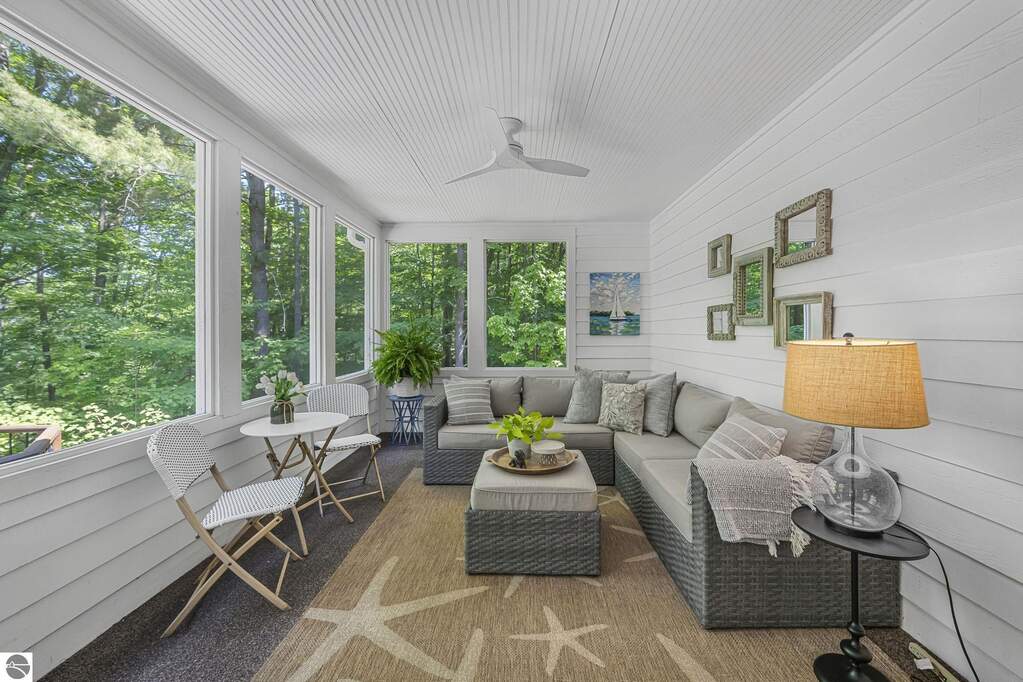 4 Bedroom Single Family Home/House's Image 44