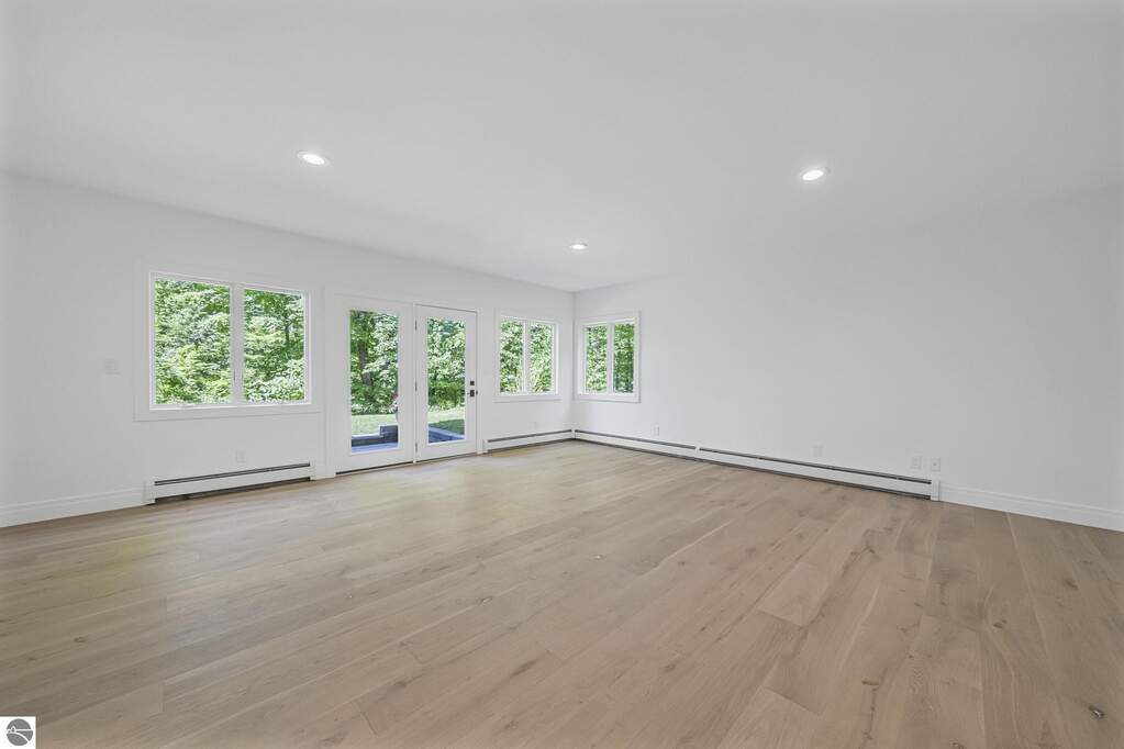 4 Bedroom Single Family Home/House's Image 70