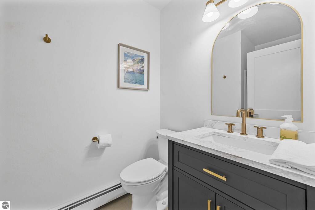 4 Bedroom Single Family Home/House's Image 82