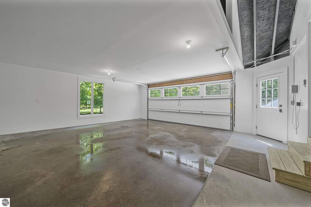 4 Bedroom Single Family Home/House's Image 92