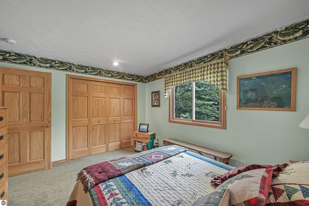 3 Bedroom Single Family Home/House's Image 25