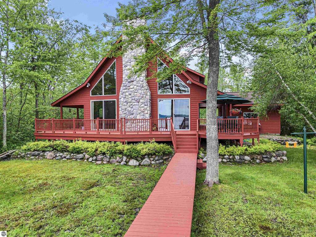 3 Bedroom Single Family Home/House's Image 49