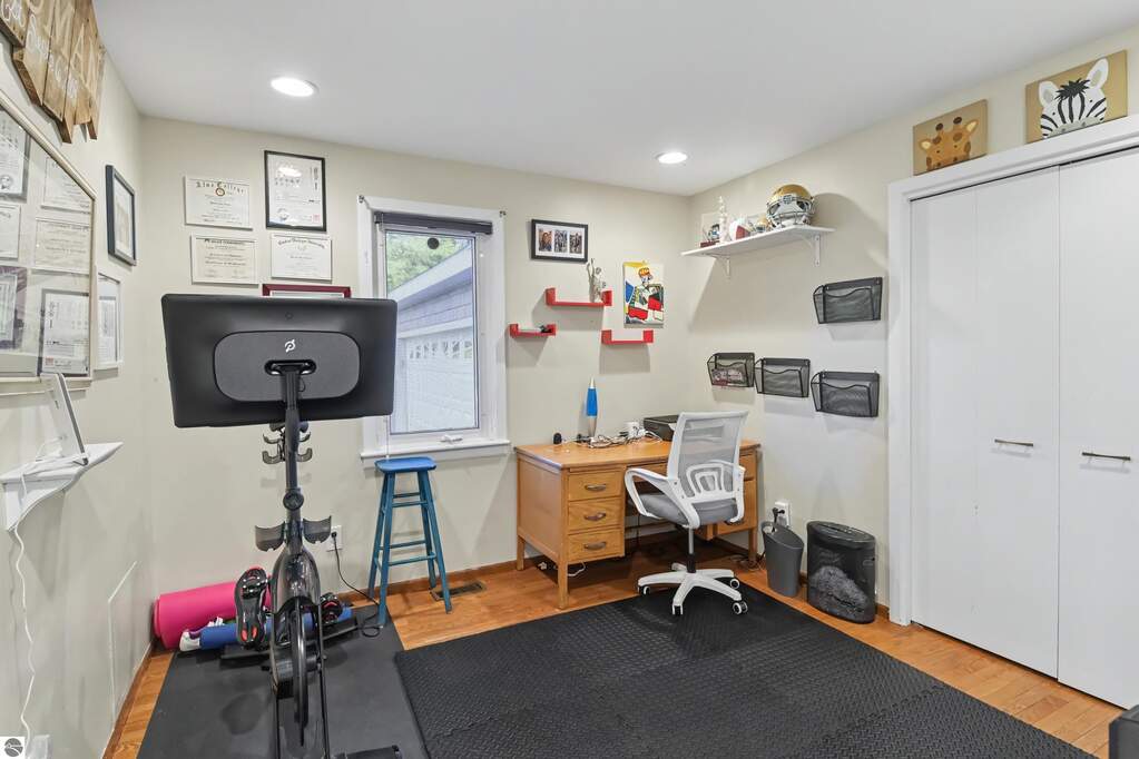 4 Bedroom Single Family Home/House's Image 30