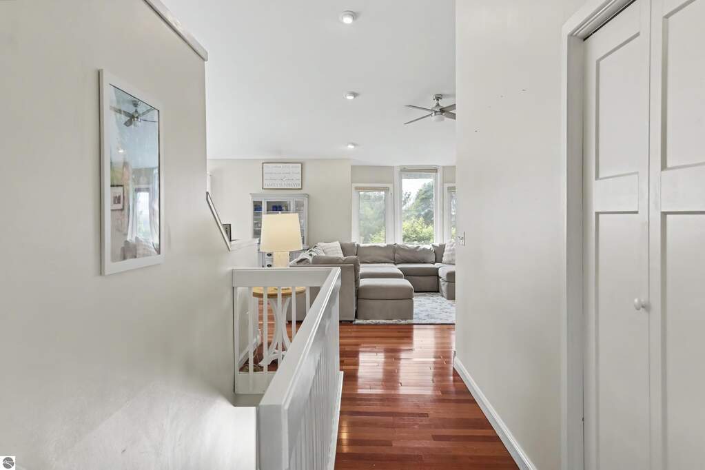 4 Bedroom Single Family Home/House's Image 38
