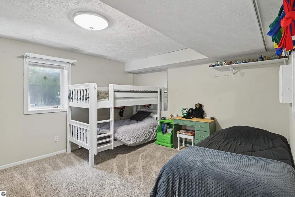 4 Bedroom Single Family Home/House's Image 48