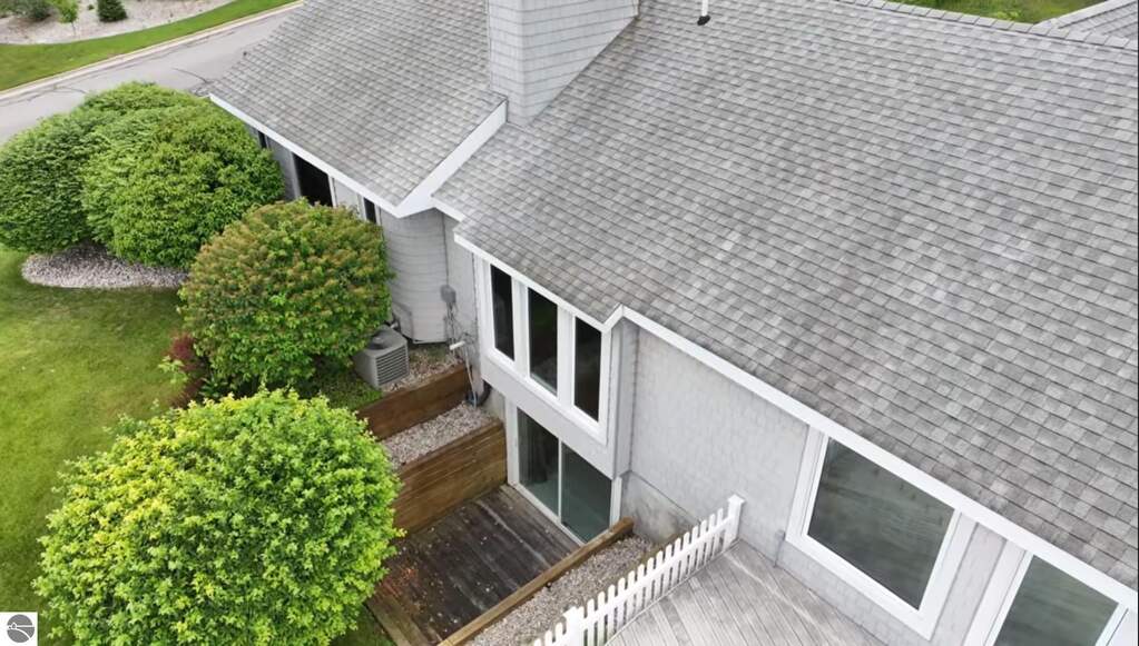 4 Bedroom Single Family Home/House's Image 61