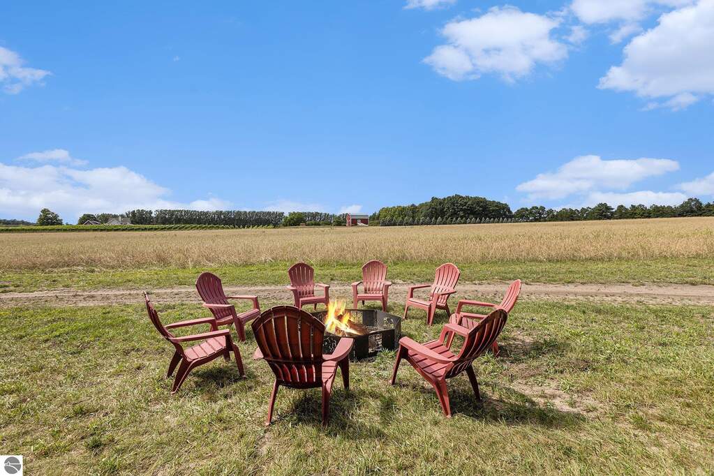 Land/Vacant Land's Image 3
