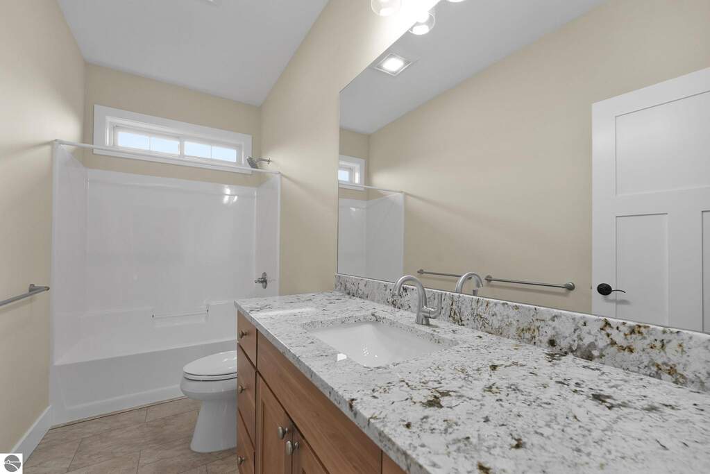 4 Bedroom Single Family Home/House's Image 19