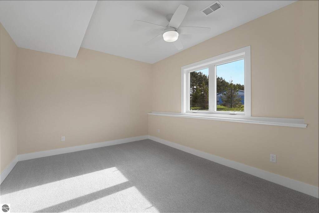 4 Bedroom Single Family Home/House's Image 29