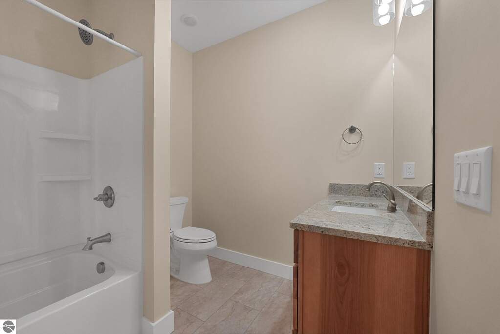 4 Bedroom Single Family Home/House's Image 30