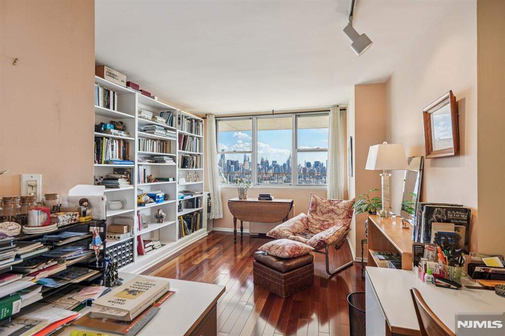 3 Bedroom Apartment/Flat's Image 19
