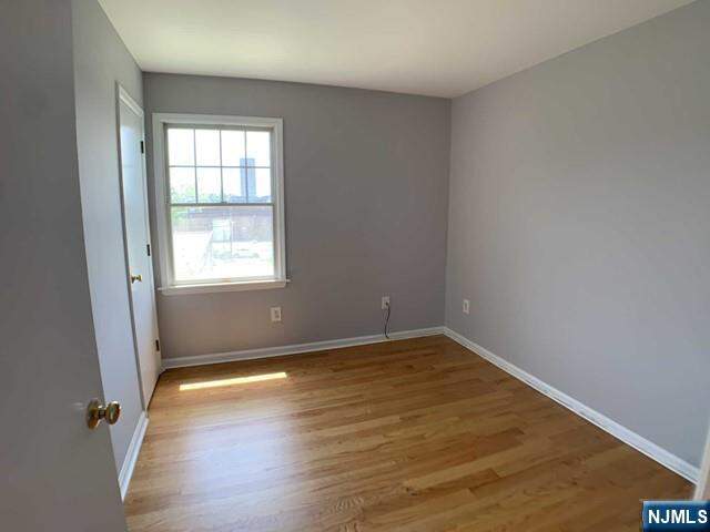 3 Bedroom Apartment/Flat's Image 7