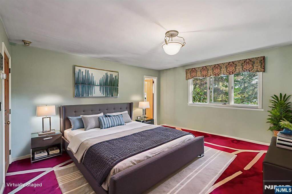 3 Bedroom Single Family Home/House's Image 7