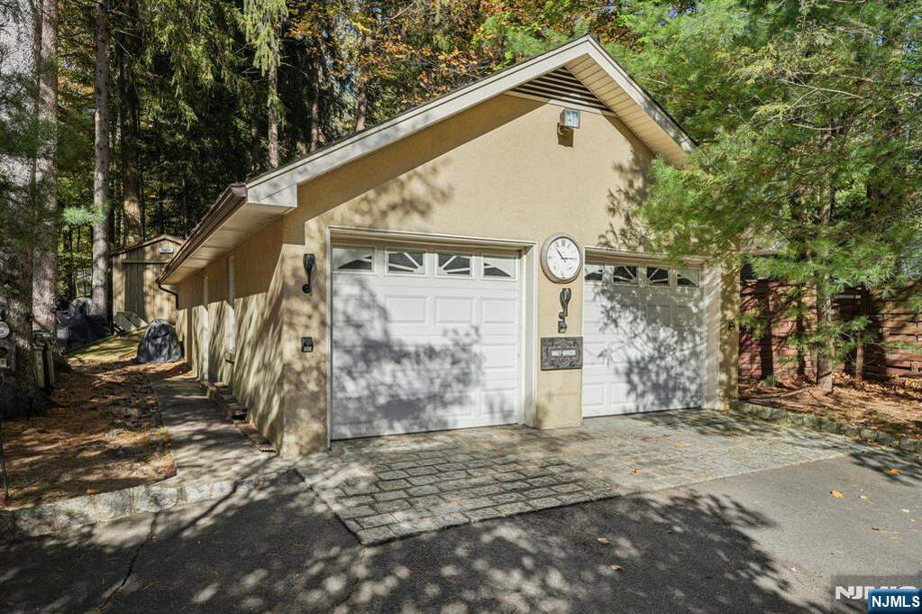 3 Bedroom Single Family Home/House's Image 18
