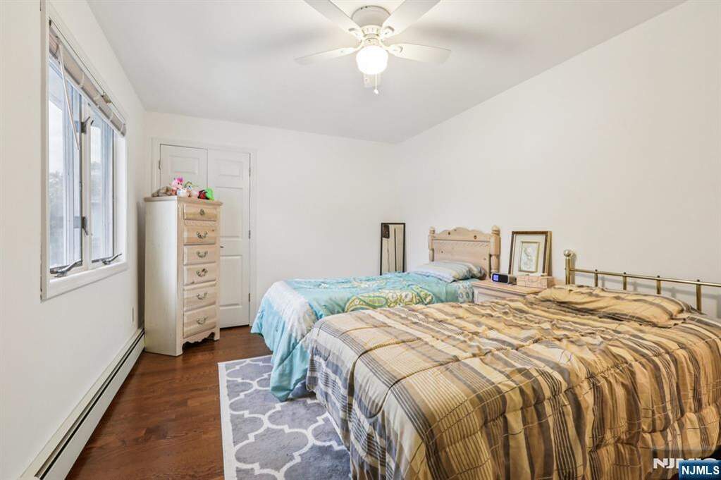 5 Bedroom Single Family Home/House's Image 26