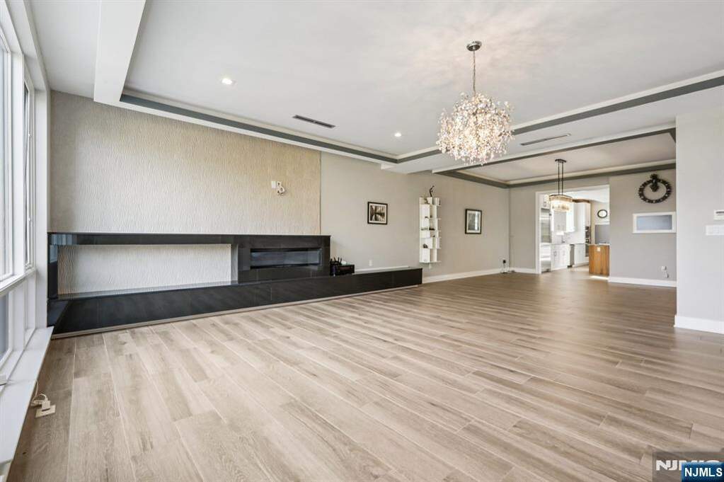4 Bedroom Villa/Townhouse's Image 12