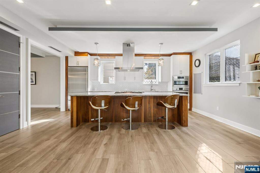 4 Bedroom Villa/Townhouse's Image 14