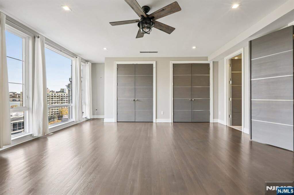 4 Bedroom Villa/Townhouse's Image 23