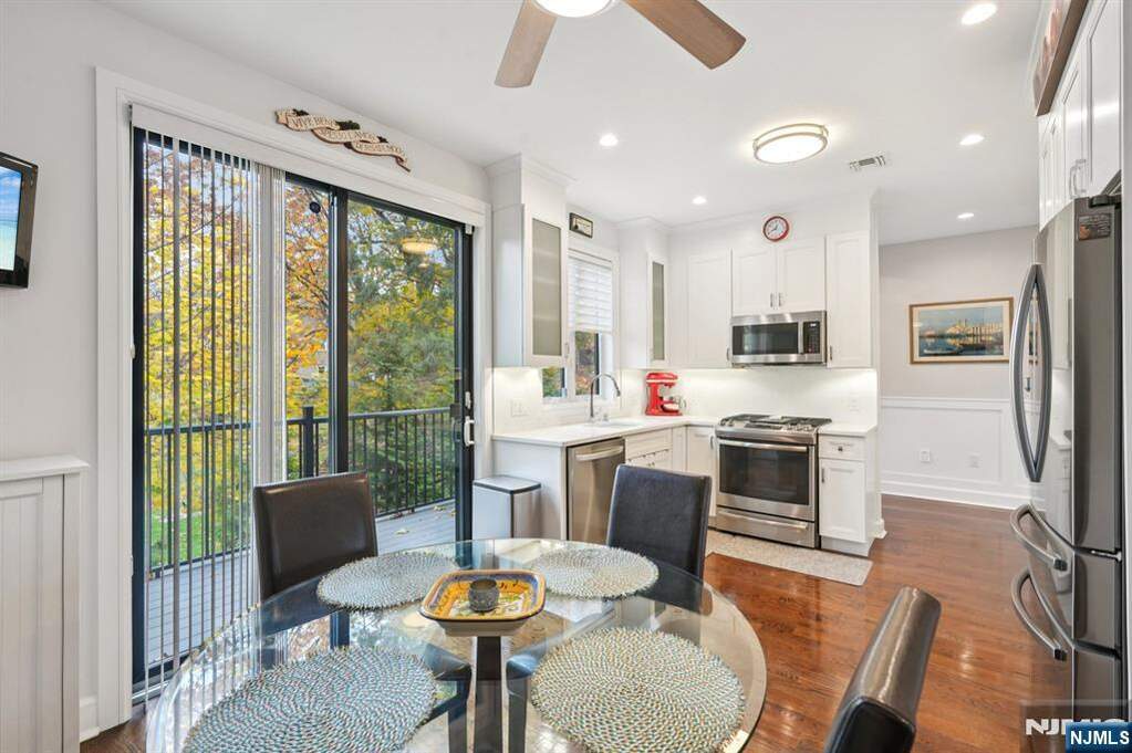 2 Bedroom Villa/Townhouse's Image 7