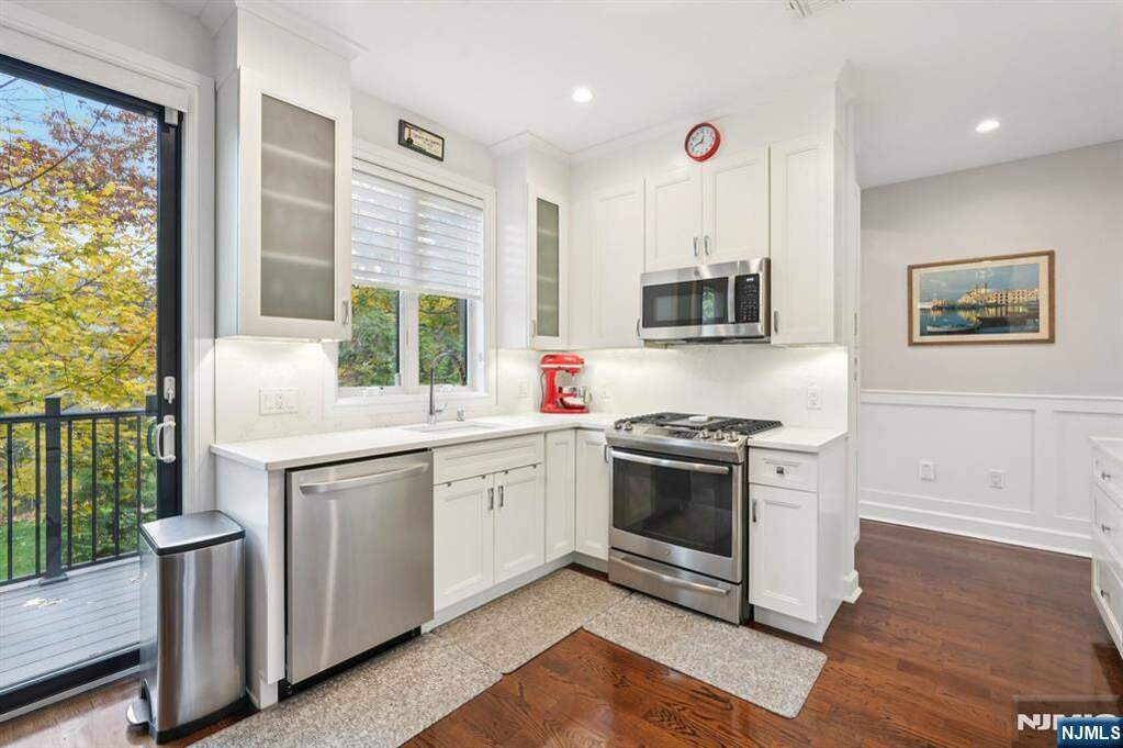 2 Bedroom Villa/Townhouse's Image 14