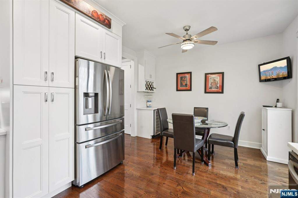 2 Bedroom Villa/Townhouse's Image 17