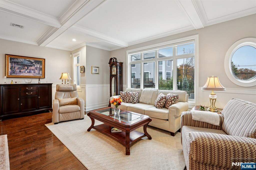 2 Bedroom Villa/Townhouse's Image 6