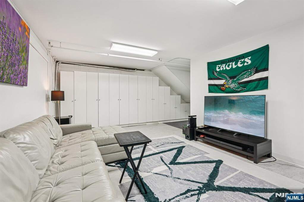4 Bedroom Villa/Townhouse's Image 28