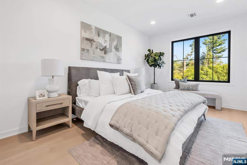 3 Bedroom Villa/Townhouse's Image 22