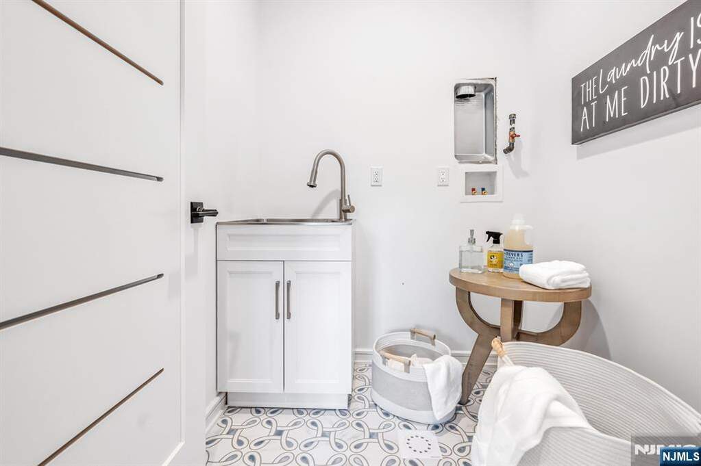 3 Bedroom Villa/Townhouse's Image 27