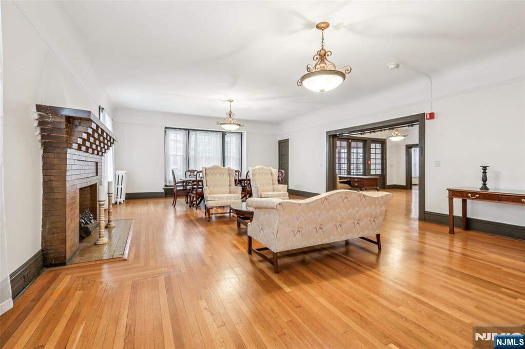 Land/Vacant Land's Image 8
