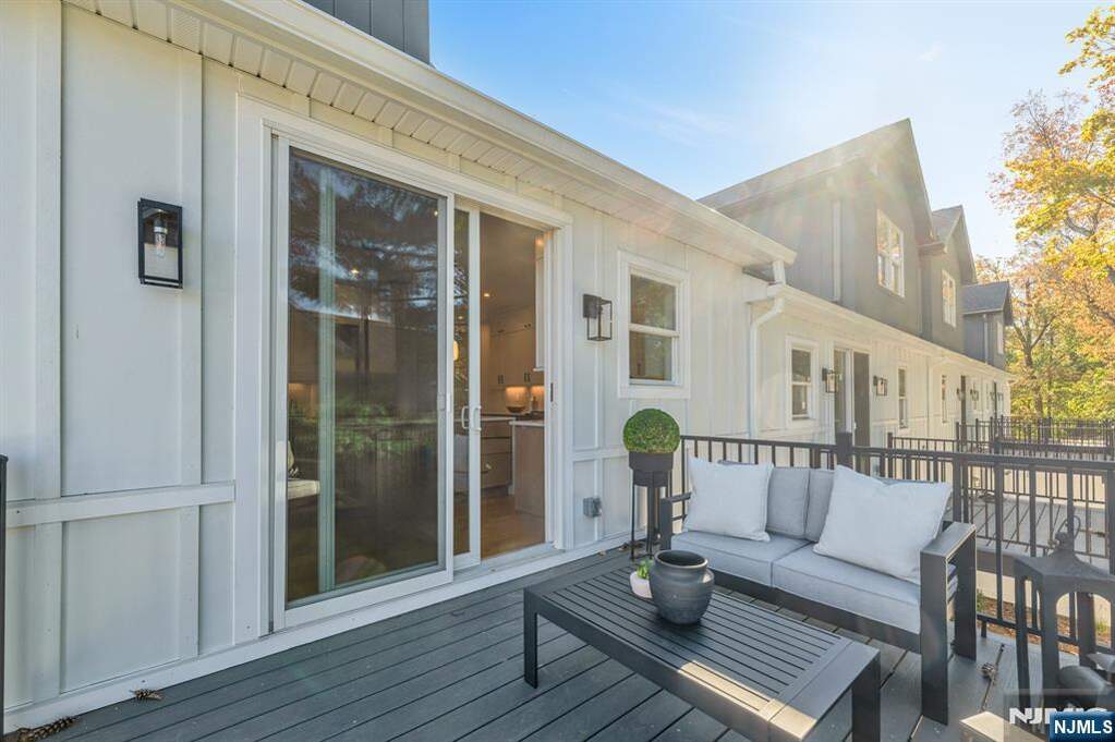 3 Bedroom Villa/Townhouse's Image 11