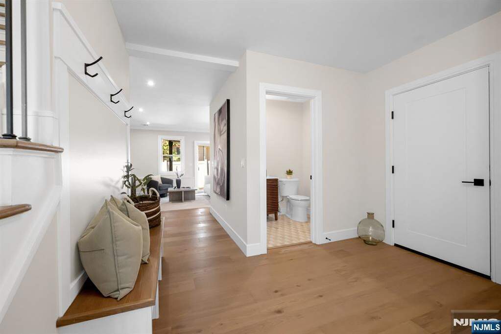 3 Bedroom Villa/Townhouse's Image 34
