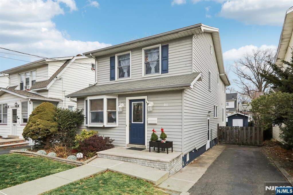 Single family home
