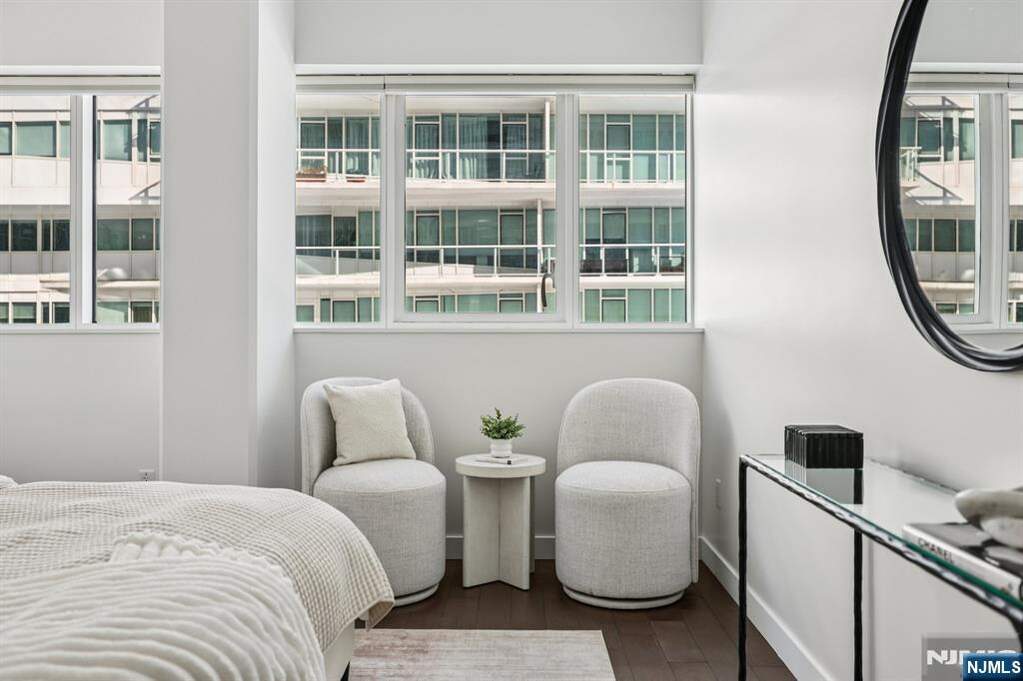 1 Bedroom Apartment/Flat's Image 14
