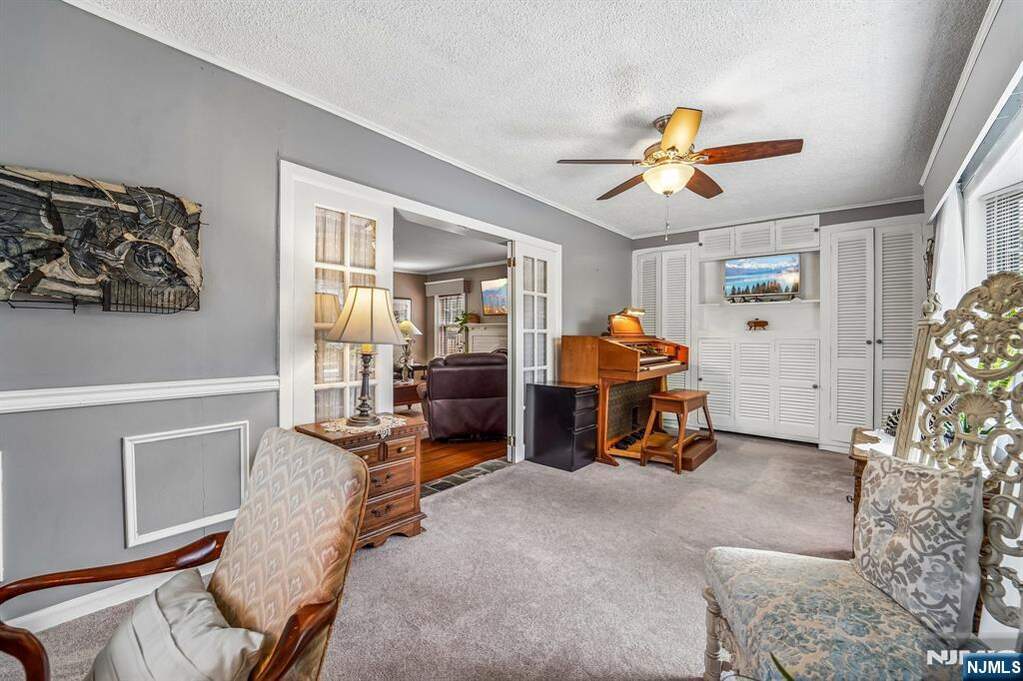 4 Bedroom Single Family Home/House's Image 13