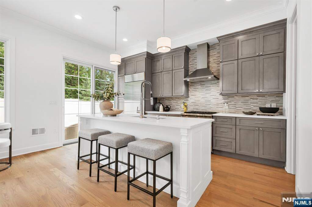 3 Bedroom Villa/Townhouse's Image 7