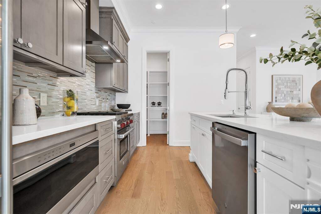 3 Bedroom Villa/Townhouse's Image 9