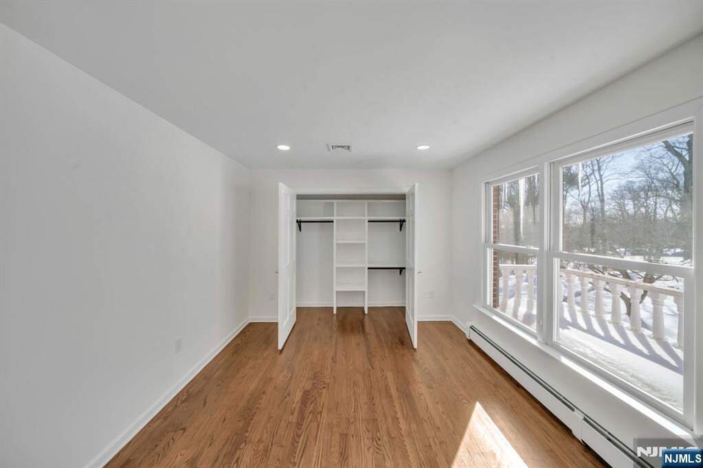 4 Bedroom Single Family Home/House's Image 40