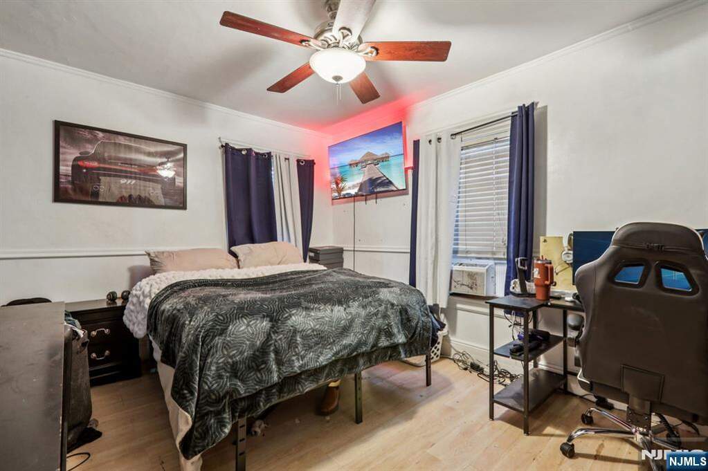 4 Bedroom Single Family Home/House's Image 21