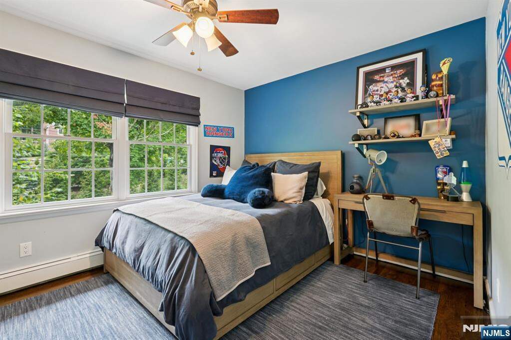 4 Bedroom Single Family Home/House's Image 23