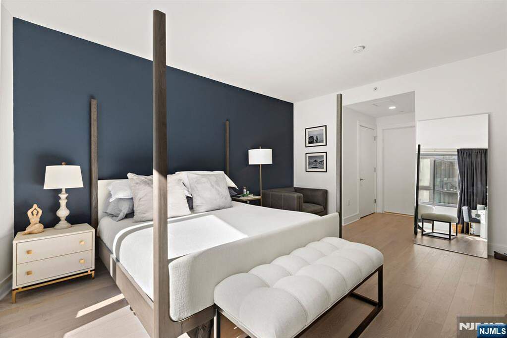 2 Bedroom Apartment/Flat's Image 6