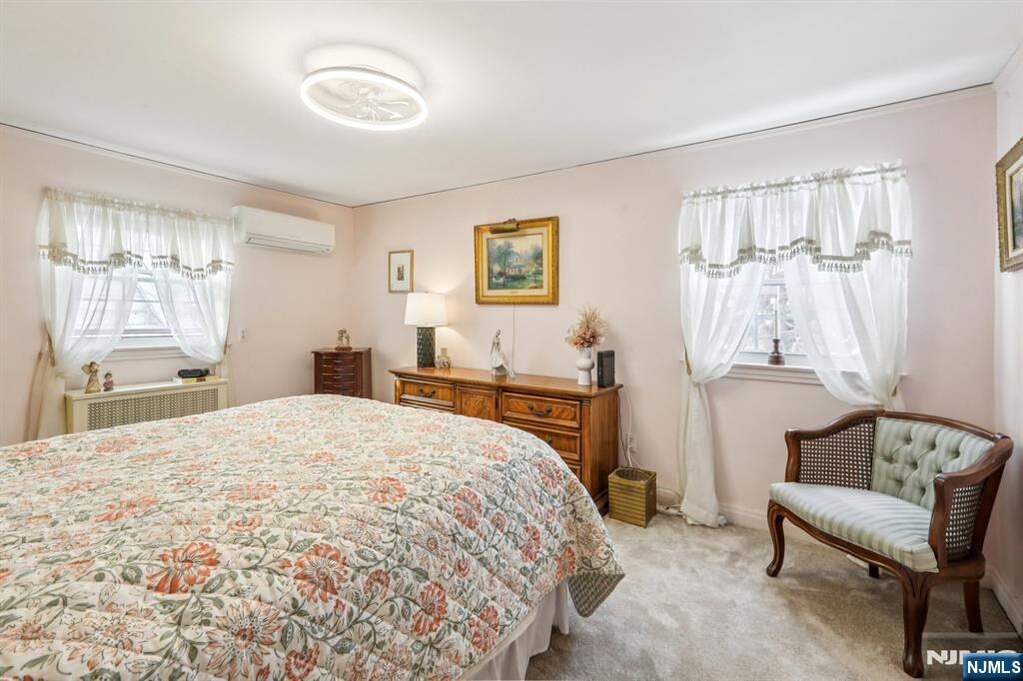 2 Bedroom Single Family Home/House's Image 17