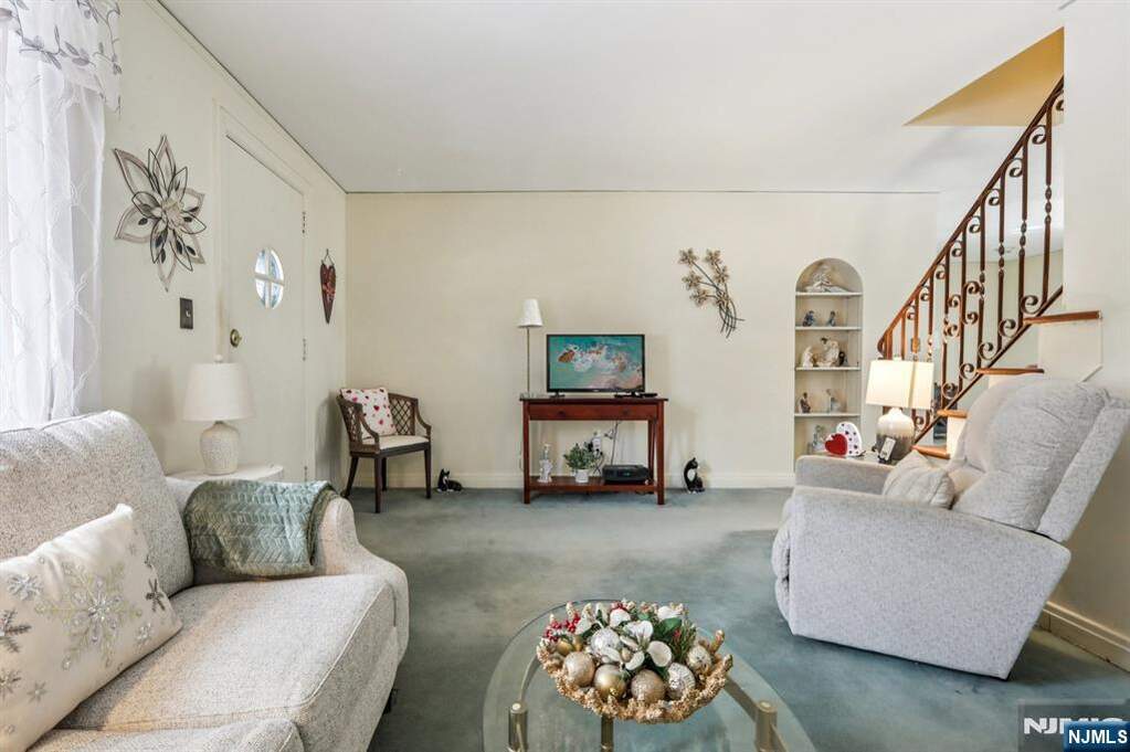 2 Bedroom Single Family Home/House's Image 5