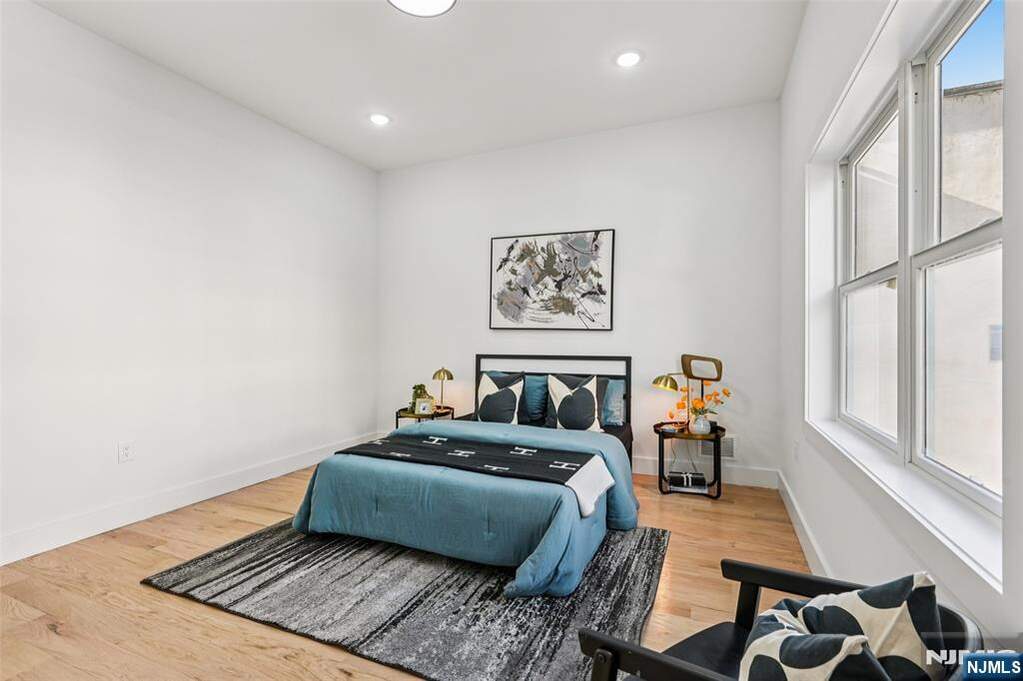 4 Bedroom Apartment/Flat's Image 14