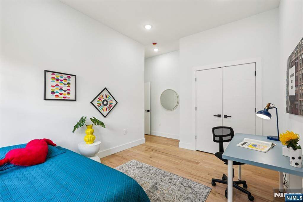 4 Bedroom Apartment/Flat's Image 23