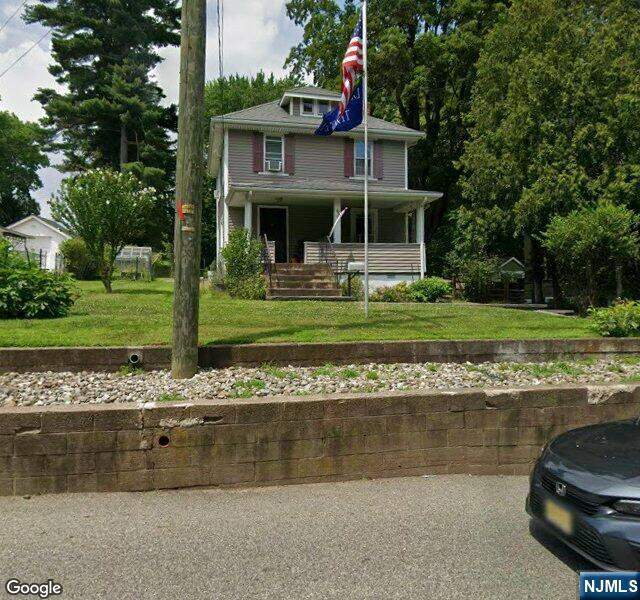Single family home