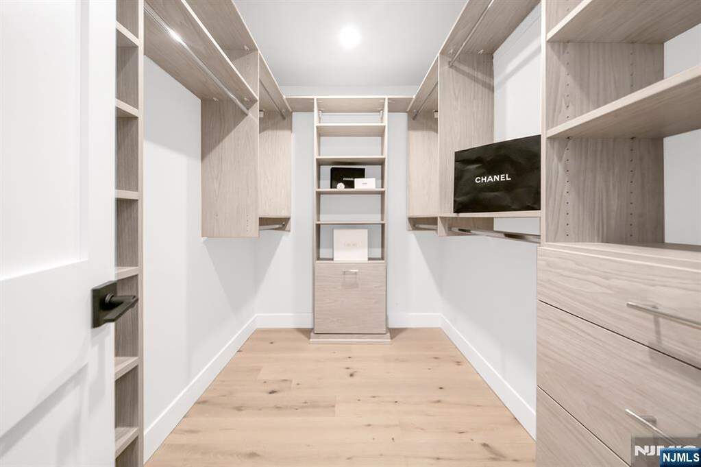 3 Bedroom Villa/Townhouse's Image 15