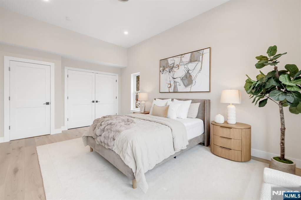 3 Bedroom Villa/Townhouse's Image 25