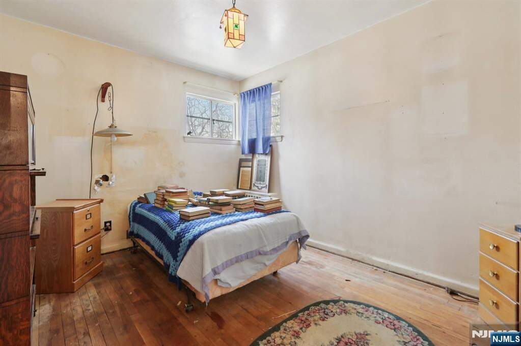 3 Bedroom Single Family Home/House's Image 10